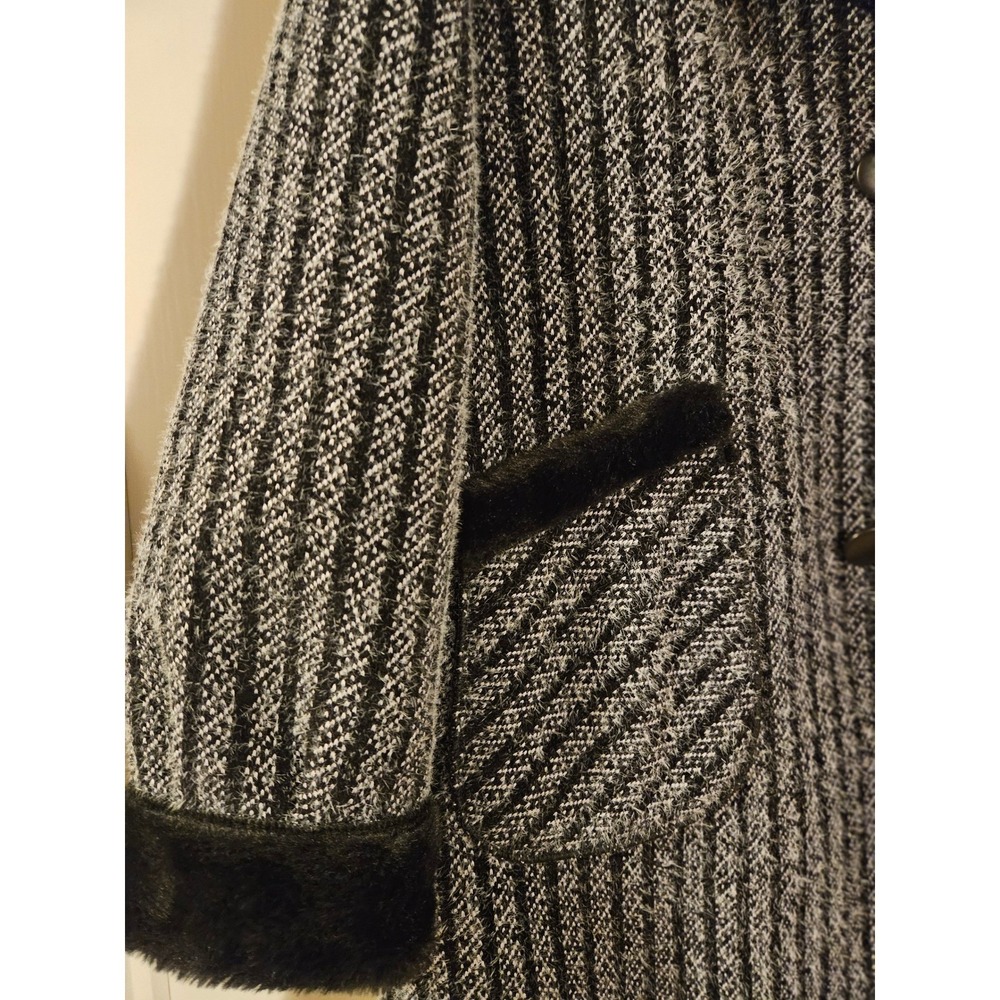 Vintage Style Striped Faux Fur Trim Coat Black White Mid Length Heavyweight L - Picture 3 of 14